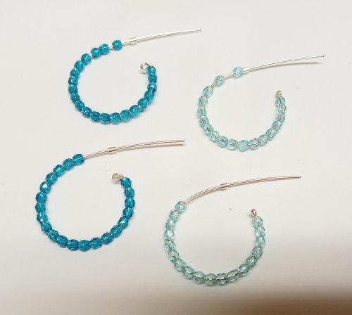 Judy Larson's Easy Beaded Post Hoop Earrings - , Contemporary Wire Jewelry, Beads, easy beaded post hoop earrings